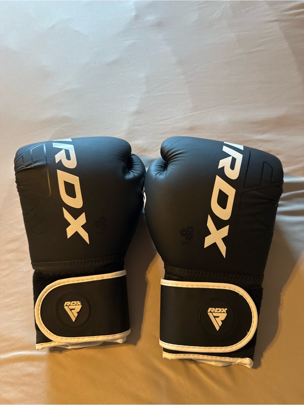 Black Boxing Gloves  Training Gloves
